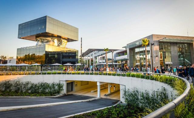 Grand Studio Tres Agreable Avec Bar, Cuisine Et Terrasse กาญเนอ-ซูร์-แมร์ ภายนอก รูปภาพ