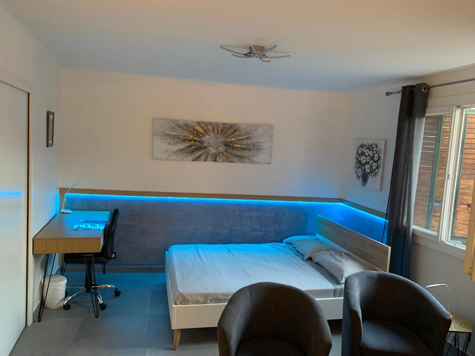 Grand Studio Tres Agreable Avec Bar, Cuisine Et Terrasse กาญเนอ-ซูร์-แมร์ ภายนอก รูปภาพ